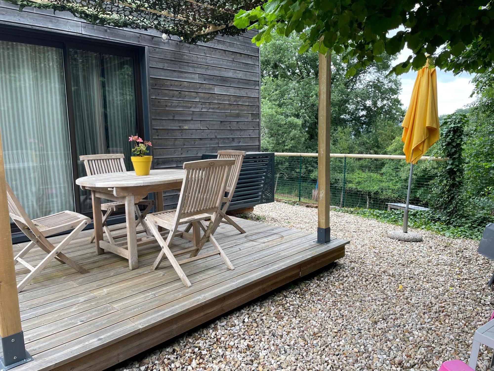 Gite Chalet Bois Bessuejouls 外观 照片